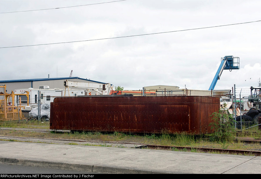 Steam tender water tank